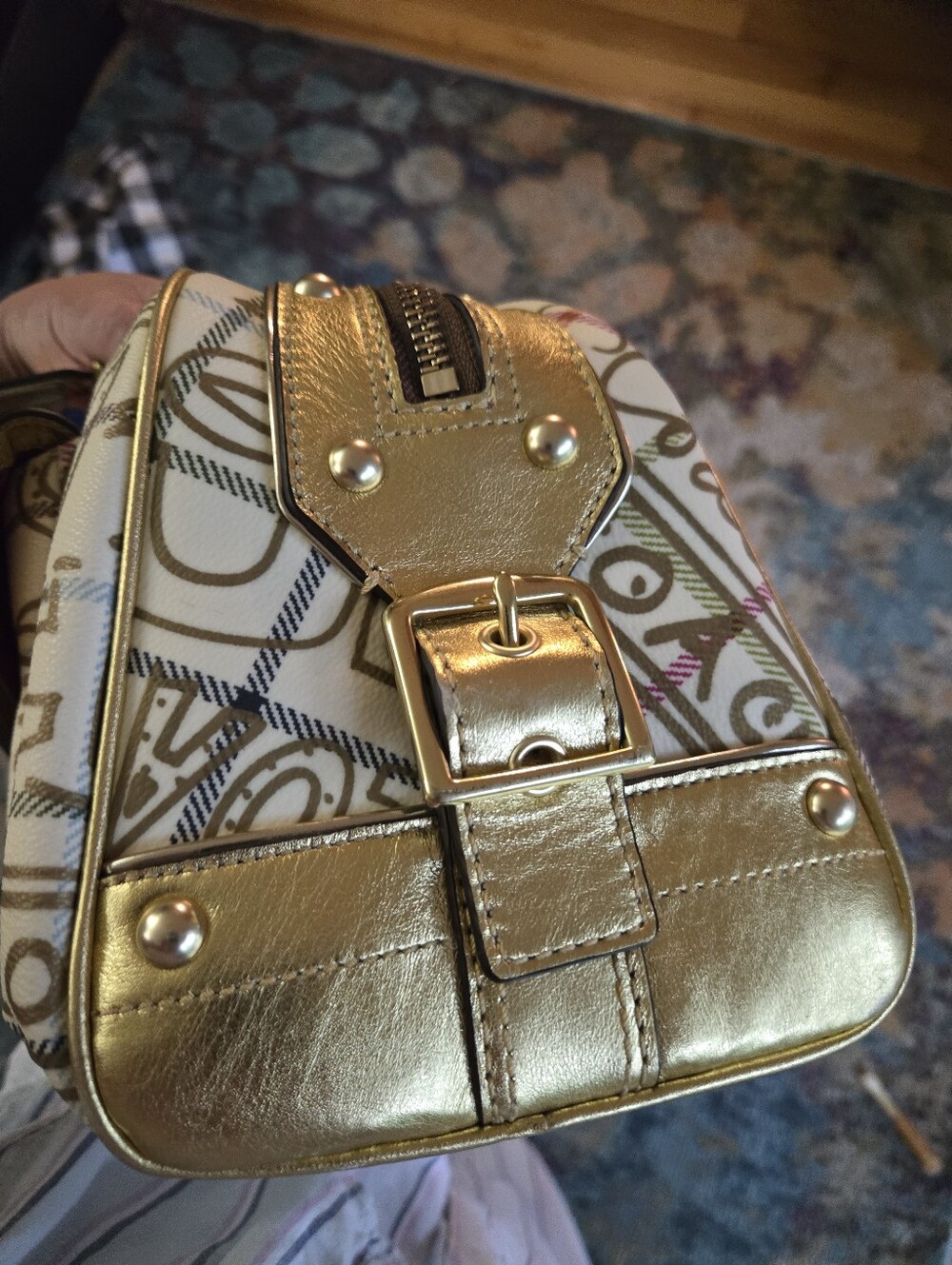 Vintage F13186 Coach Cream Satchel with Gold Trim and Multicolor Script - Picture 14 of 16